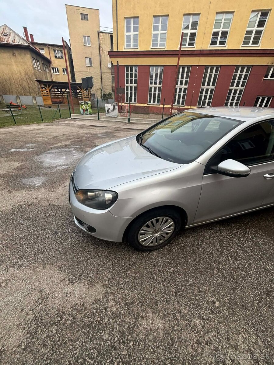 Volkswagen Golf 6 - 6