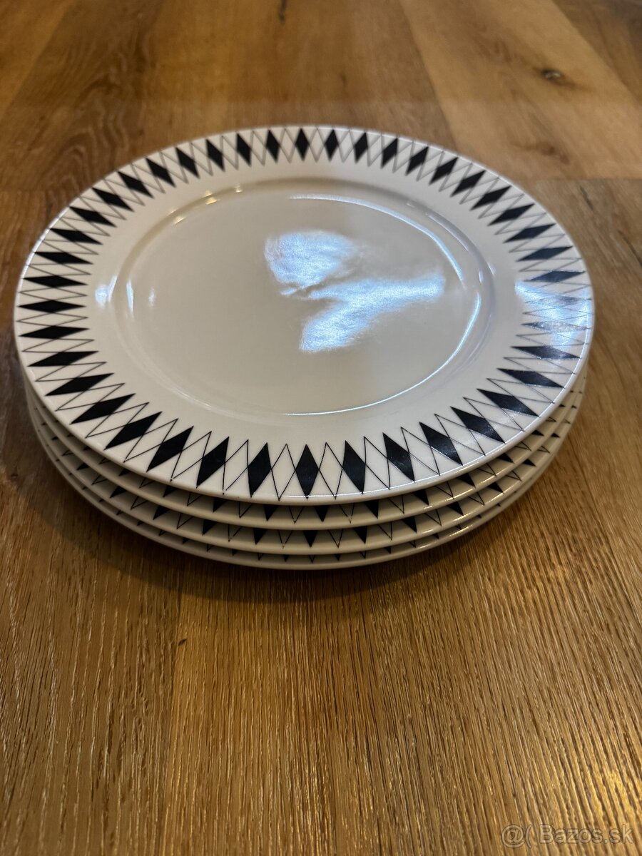 Taniere na predaj za symbolickú cenu - 6