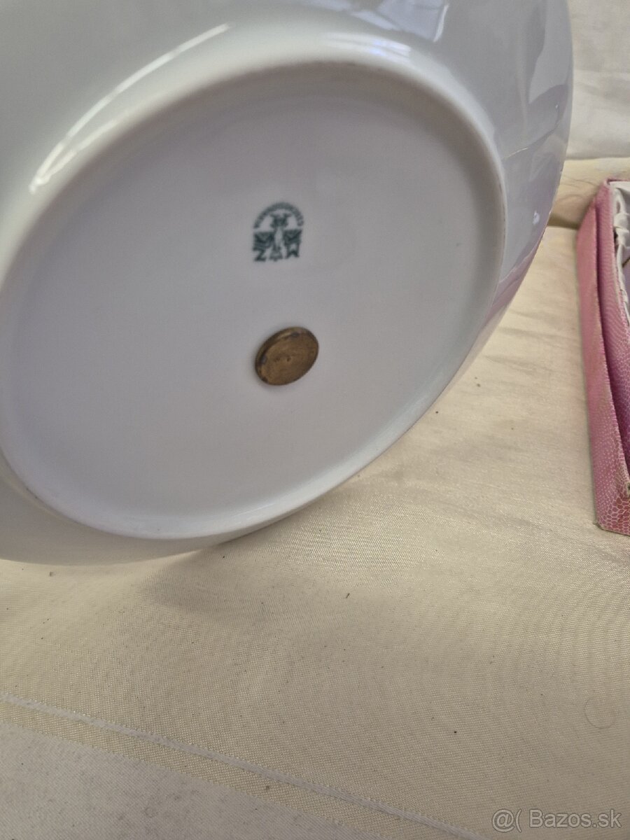 Predam etazery a misu na nozicke - 6