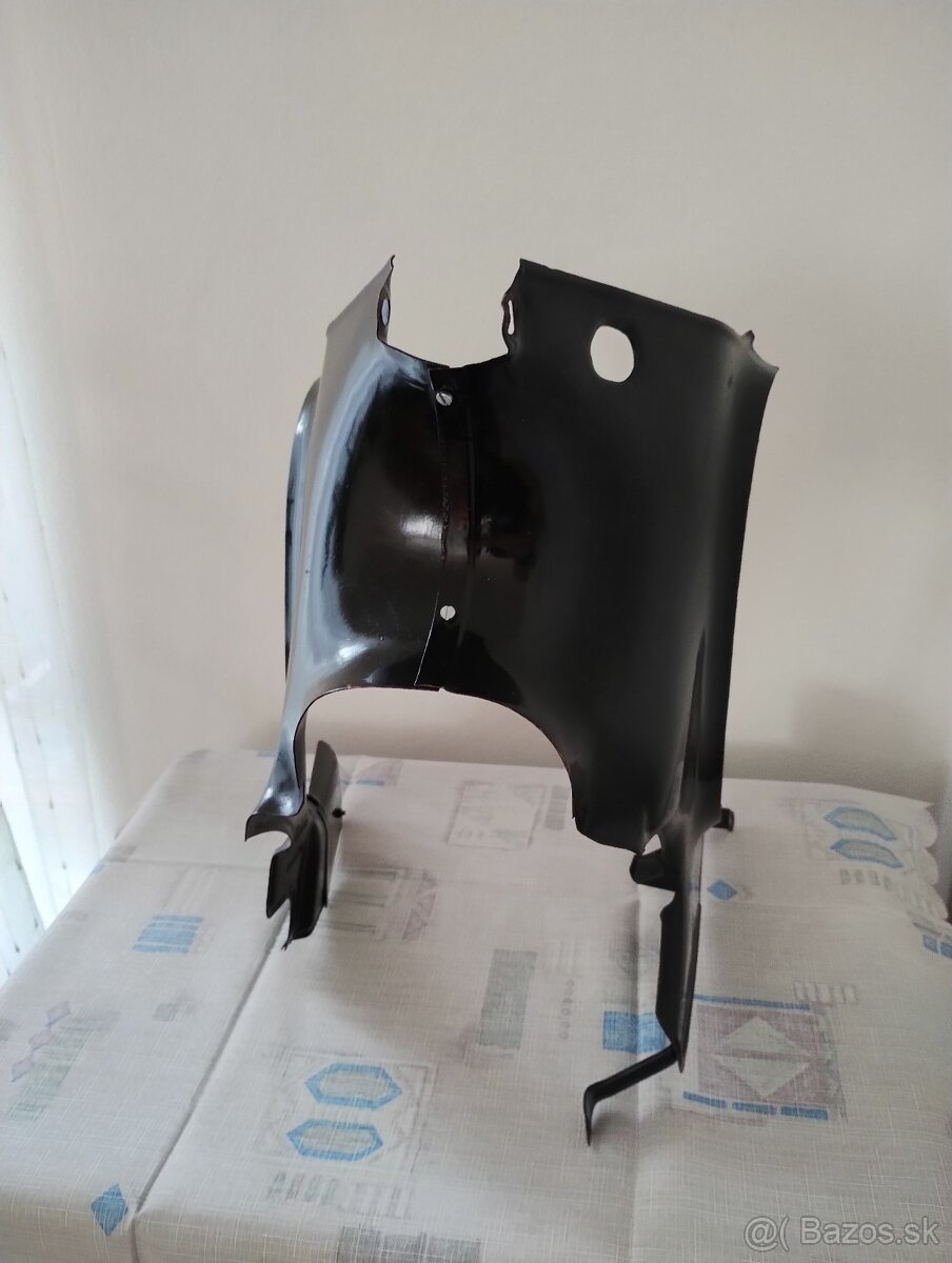 Prodám uloženkové podsedadlové plechy na Jawa ČZ 250 - 6