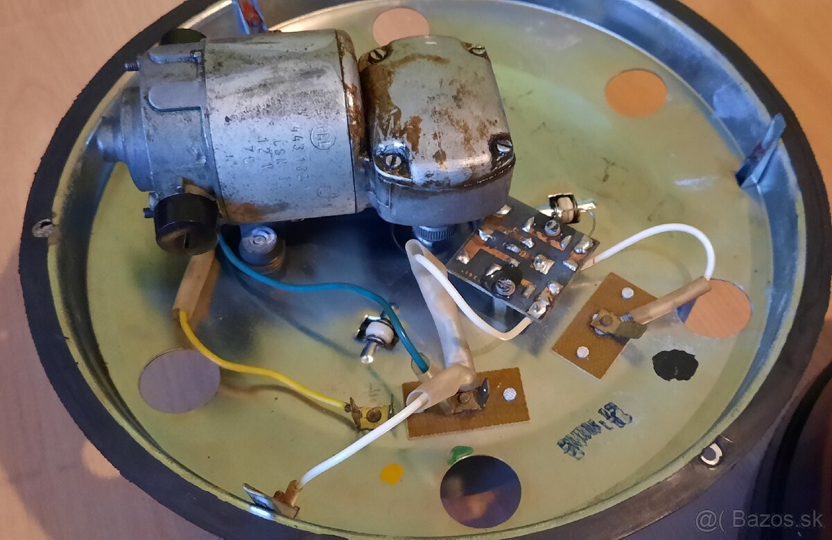 Maják PAL modrý. VB, ČSĽA, ZNB, sanitka - 6