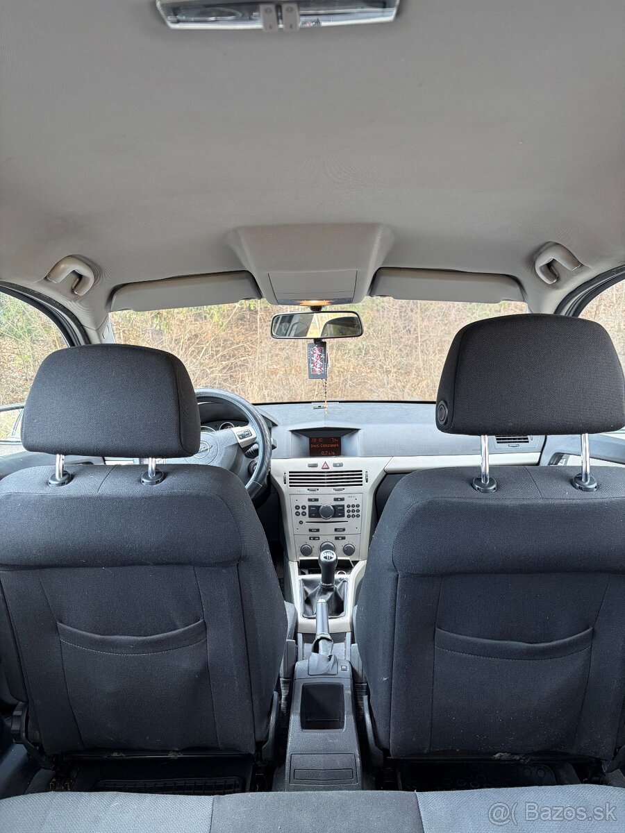 Opel Astra H 2007 1.4 EcoTec 66kW - 6