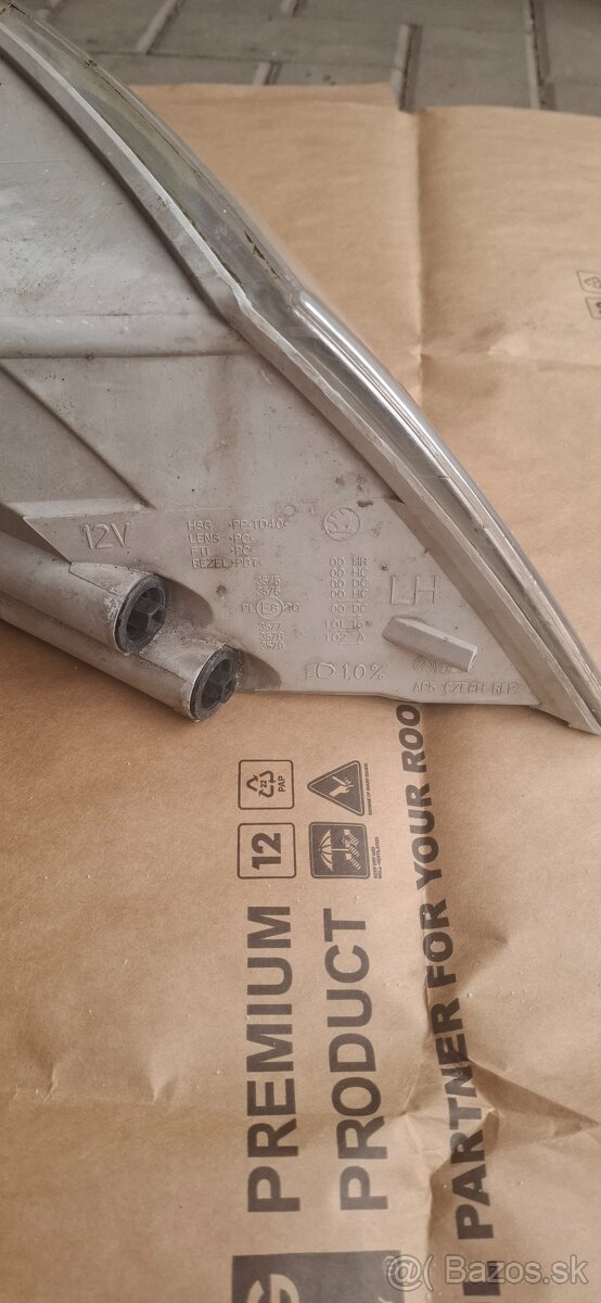 Skoda octavia 2 predné svetlá - 6