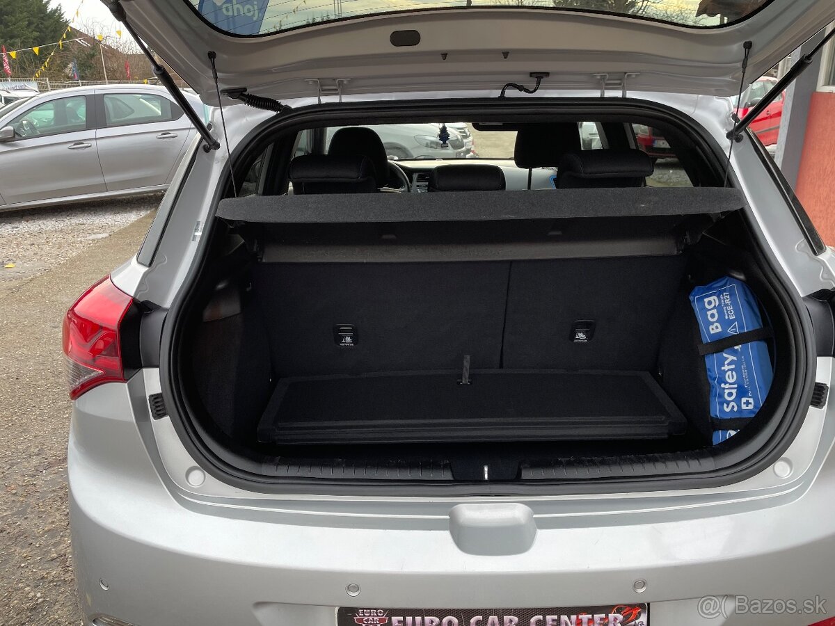 Hyundai i20 1.2i 16V Comfort - 6