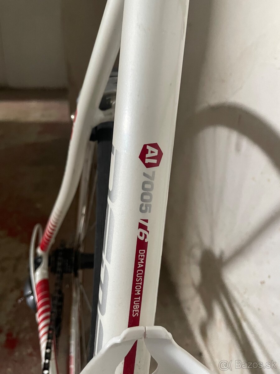 Cestný bicykel dema leony 3.0 - 6