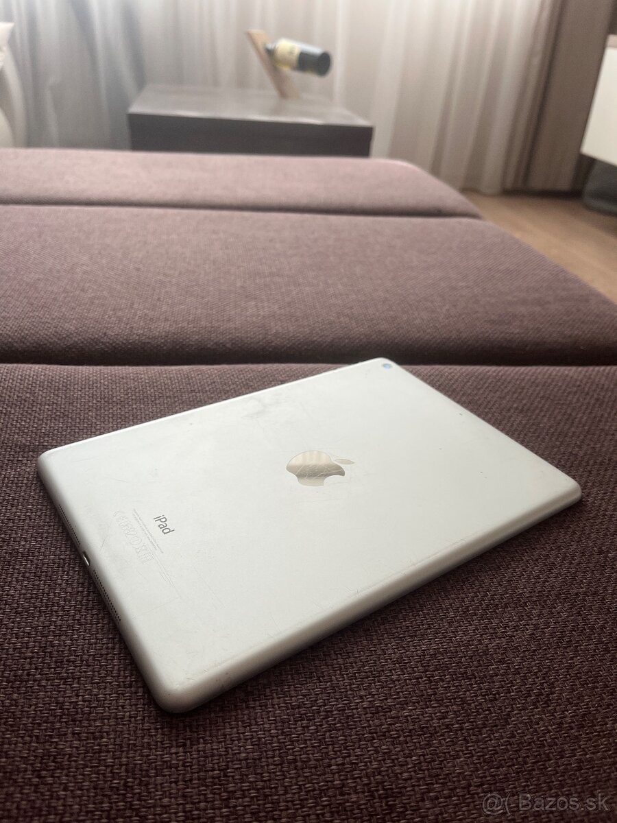 iPad Air WiFi, 16GB, silver - 6