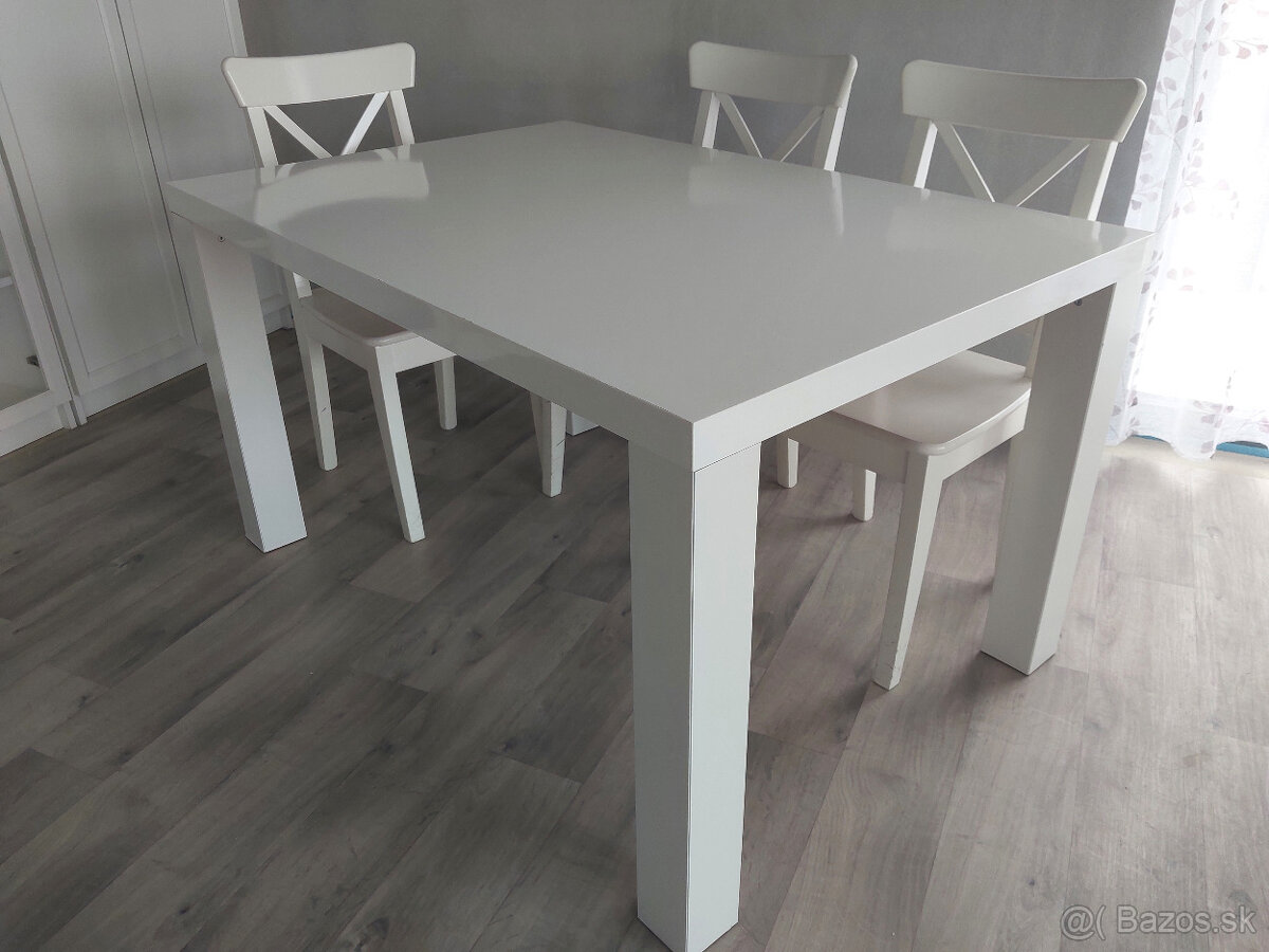 Jedálensky stôl pre 6 osôb - 6