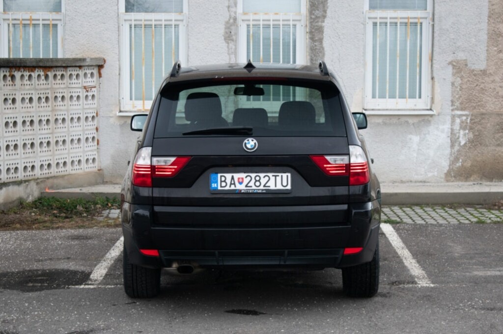 BMW X3 xDrive 2.0d A/T - 6