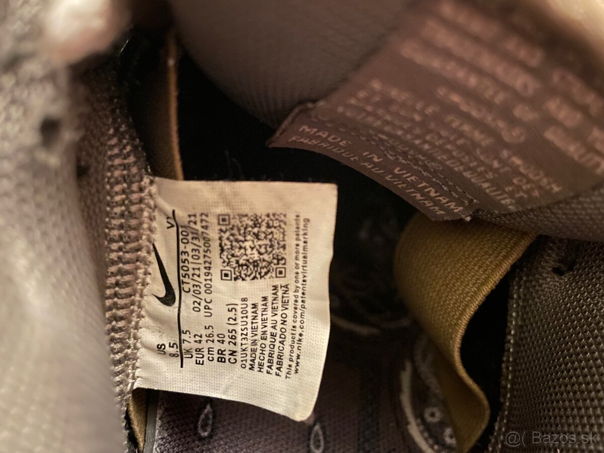 Nike SB Dunk Low “Travis Scott” - 6