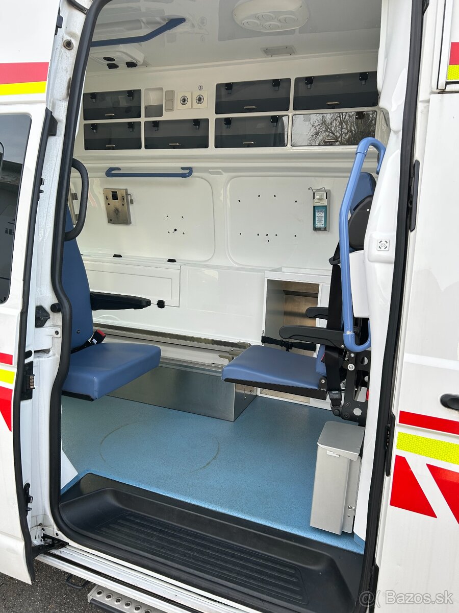 VW T6.1 - 2.0 TDI Sanitné vozidlo DSG - 6