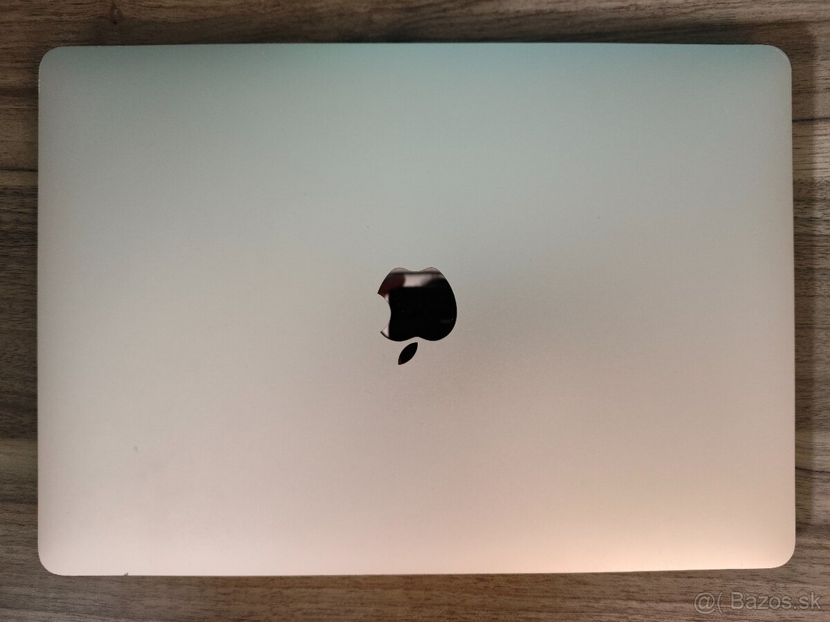 MacBook Air 2020 | i5 • 8GB • 512GB SSD - 6