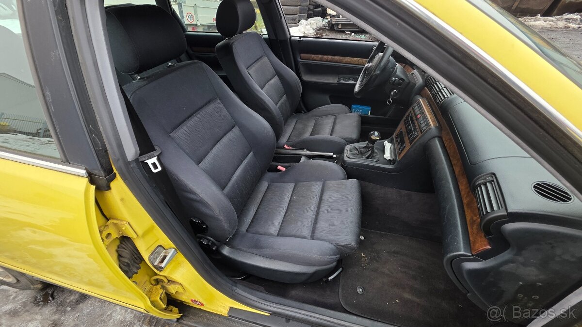 AUDI A4 B5 AVANT 2.4 V6 - 6