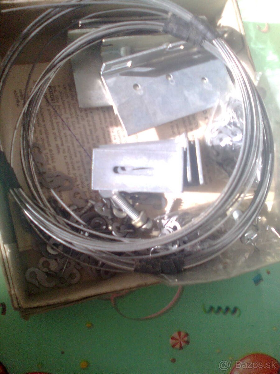 KUFRÍK INÉ VECI - 6