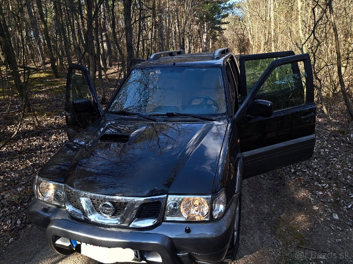 Predám Nissan Terrano II 3.0l tdi 113kw - 6