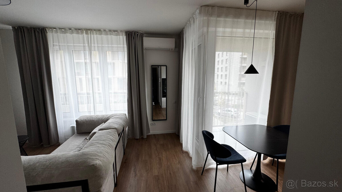 1-izbový byt na prenájom spolu s Cabrio FIAT 500 - Bory - 6