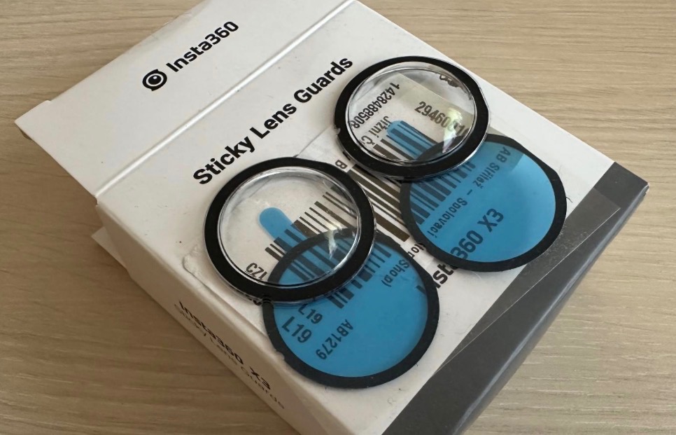 Insta360 X3 s komplet prislusenstvom - 6