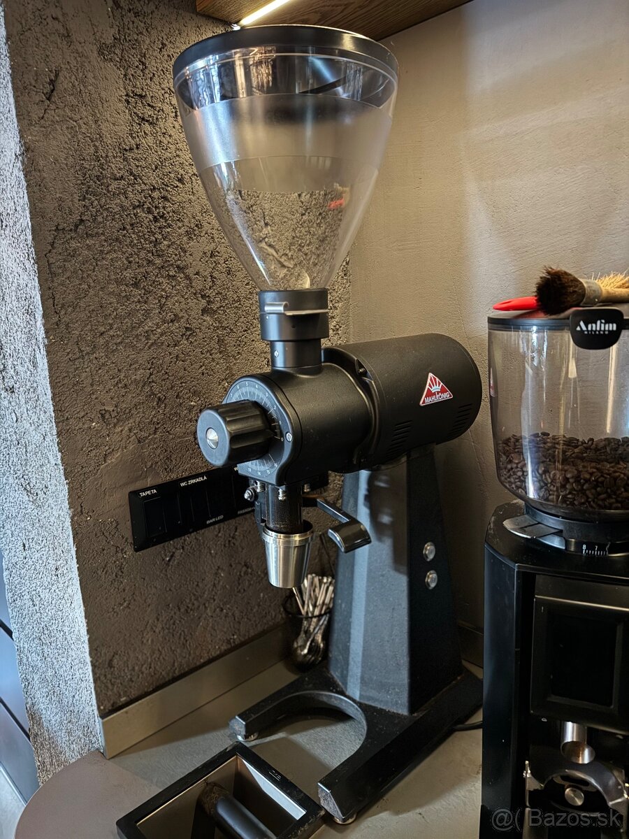 Mlynec na kávu Malkhönig EK43 - 6