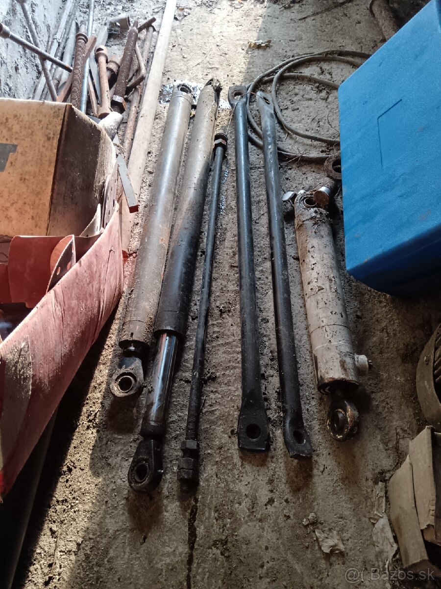 Čelný nakladač na malotraktor alebo zetor - 6