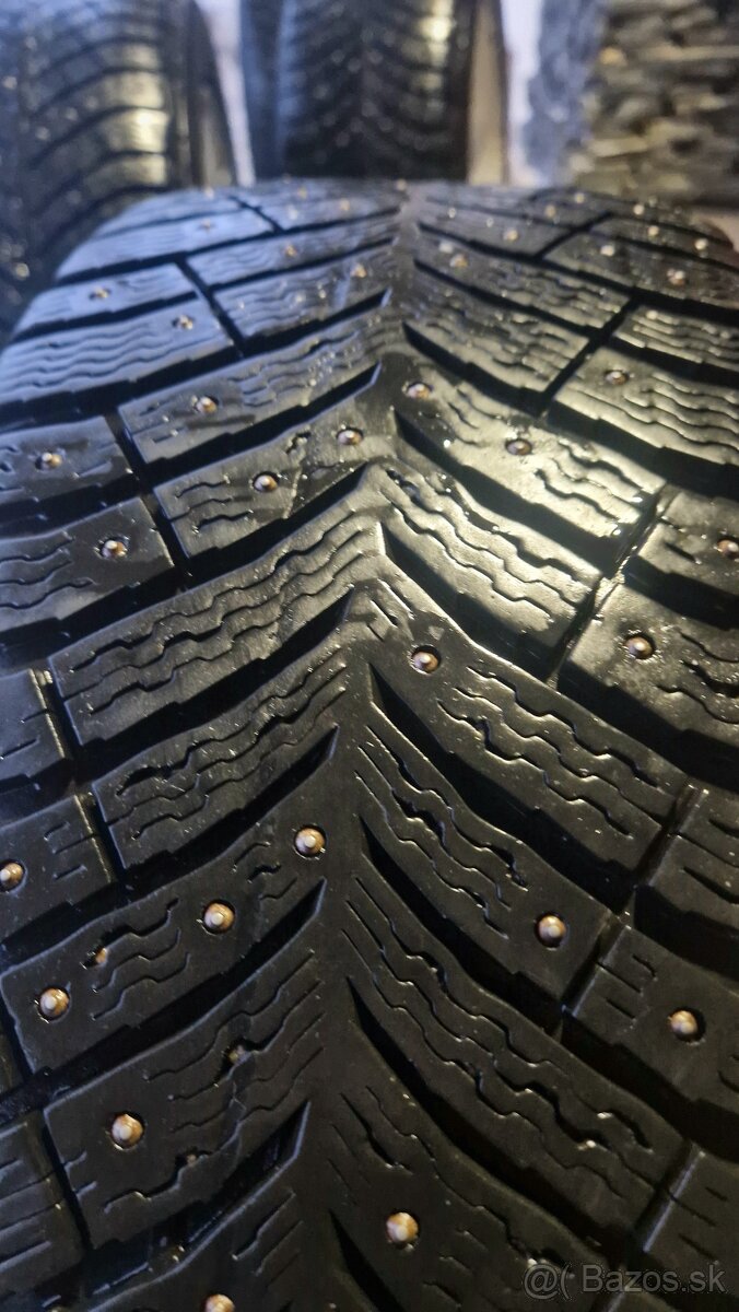 Michelin X-ICE North 4, 215/55 R18 - 6