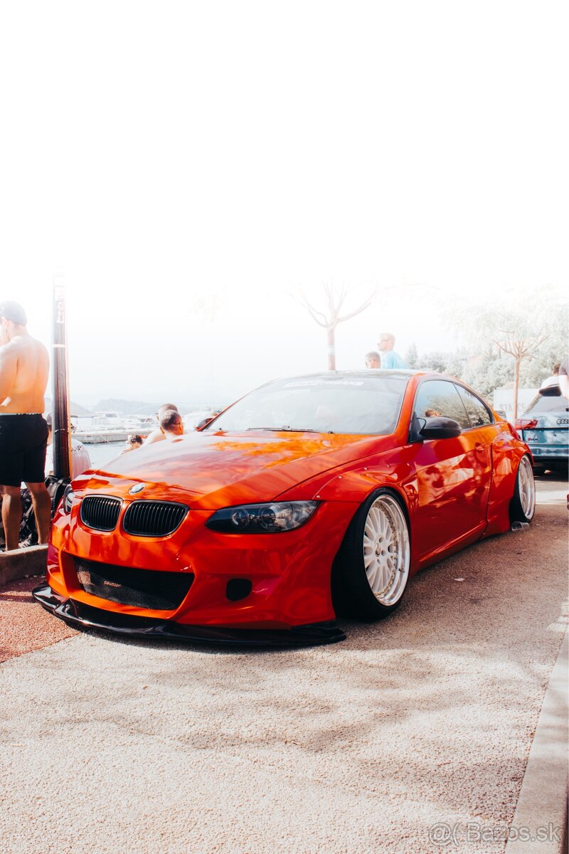 Graphic - Photo & Video production - Social media manager - 6