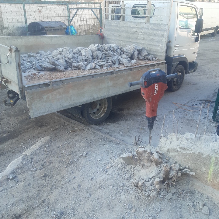 VYPRATÁVANIE POZEMKOV A BYTOV ,KOŠICE 0908222911 NONSTOP - 6