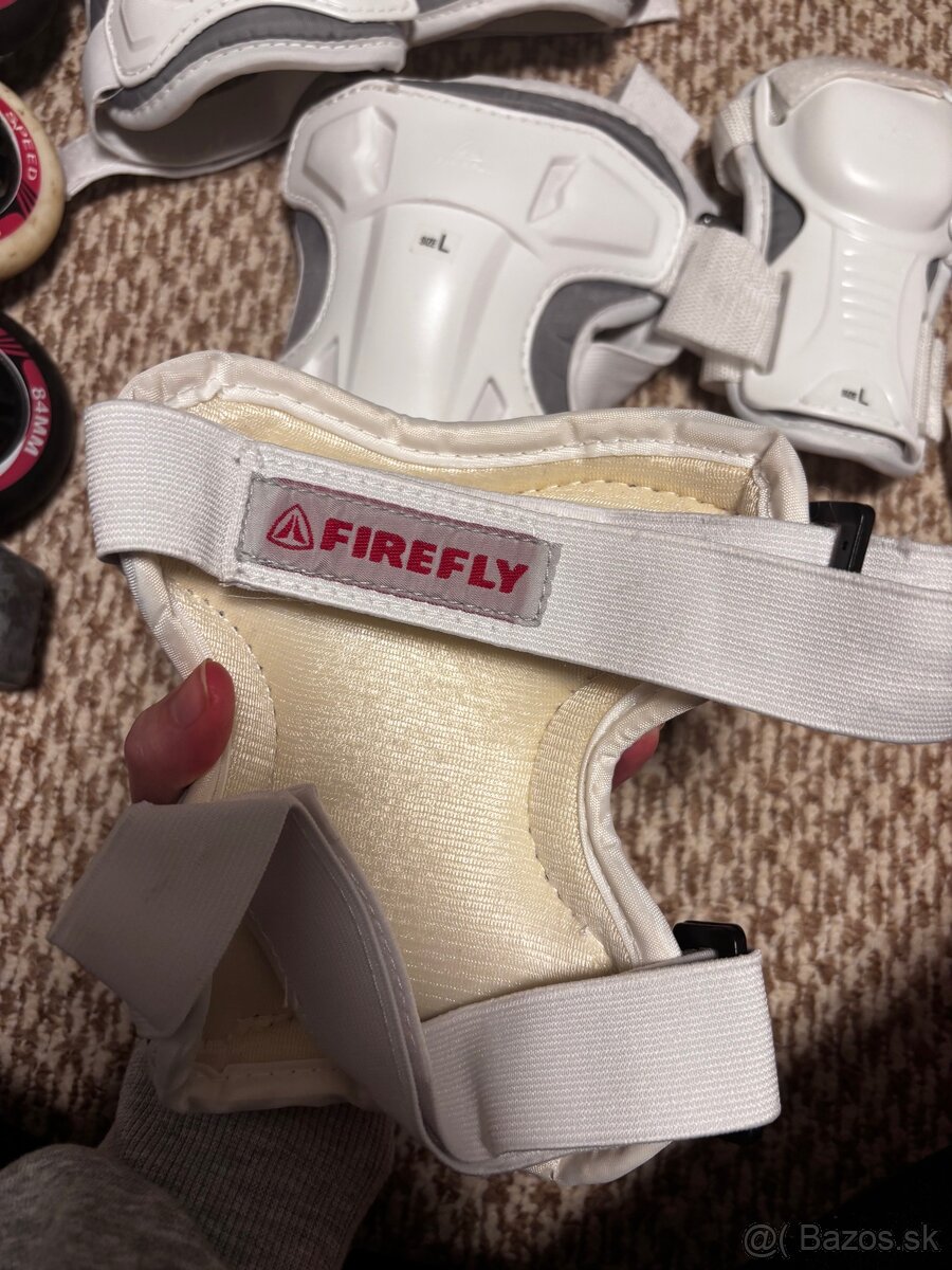 2 Páry korčúl na predaj + chrániče - 6