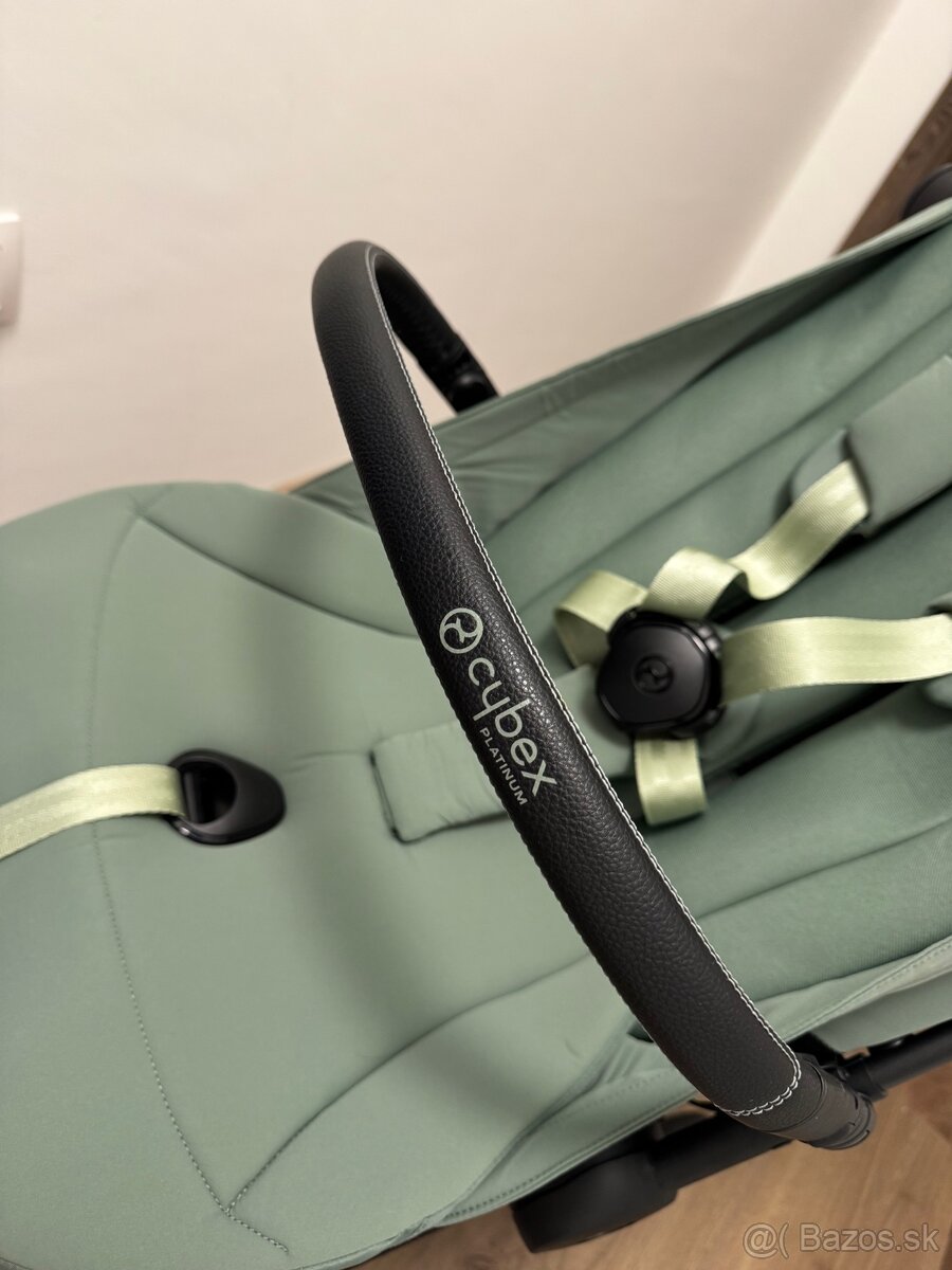 Cybex Coya leaf green black matt nová + madlo 440€ - 6