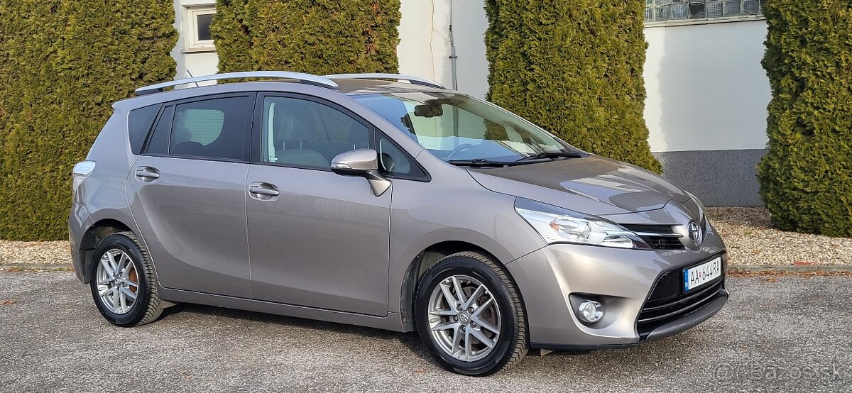 Toyota Verso 1,6 D-4D 2015 - 6