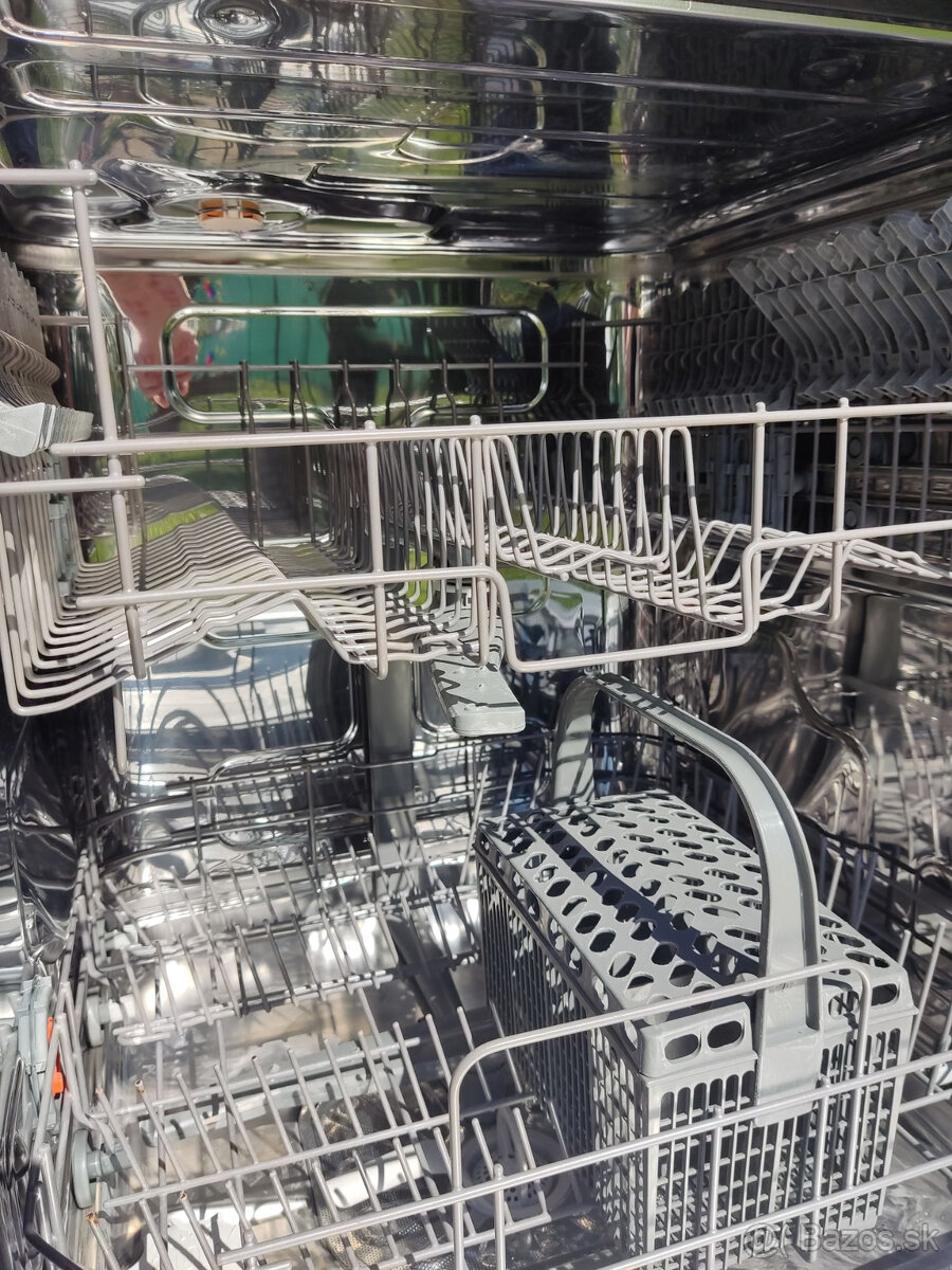 Umývačka riadu IKEA Renlig DW60 - 6