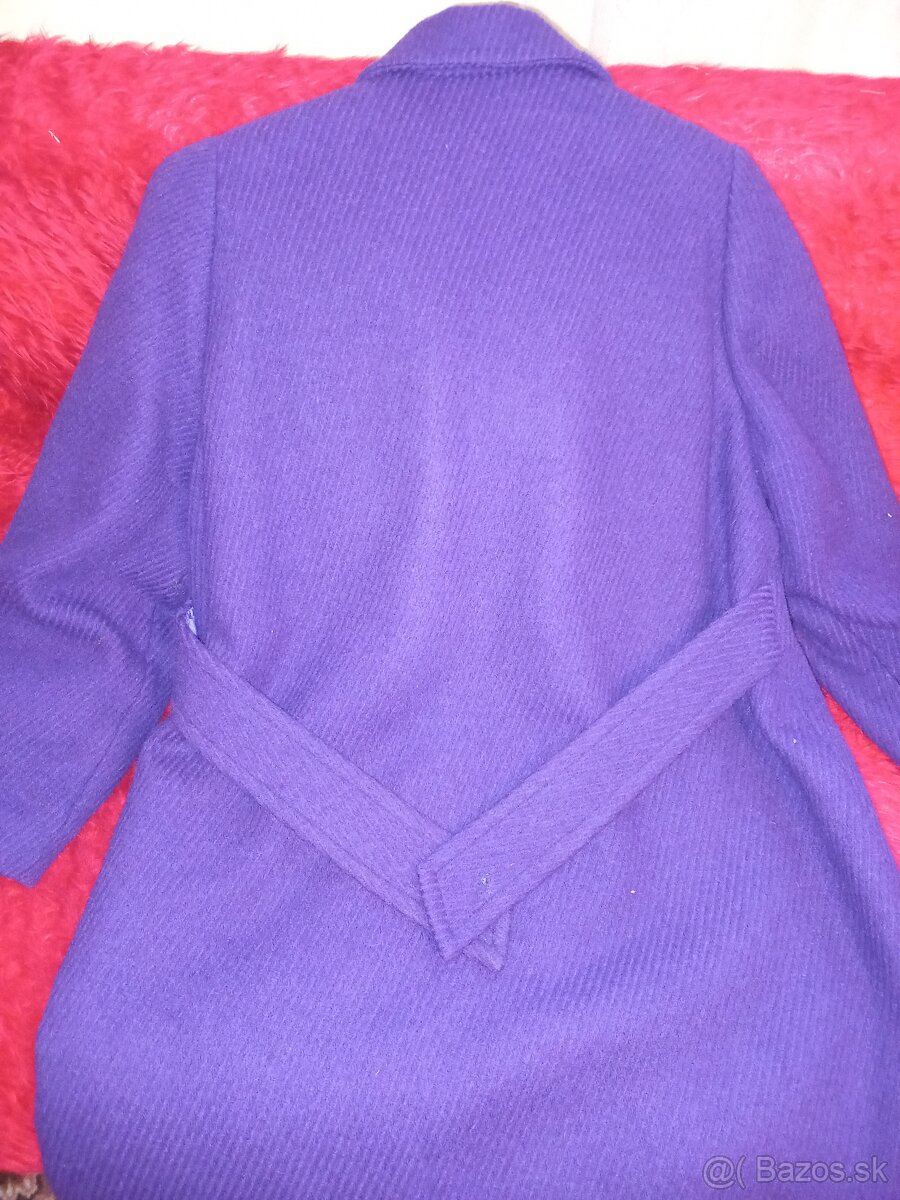💜 Predám elegantný dámsky kabát v krásnej fialovej farbe 💜 - 6