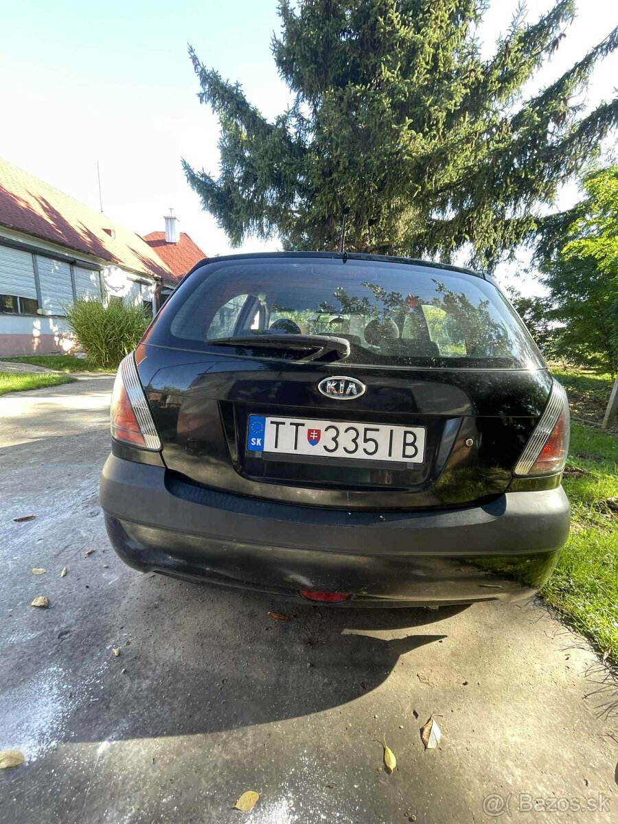 KIA RIO 2006 1.4 Benzín - 6