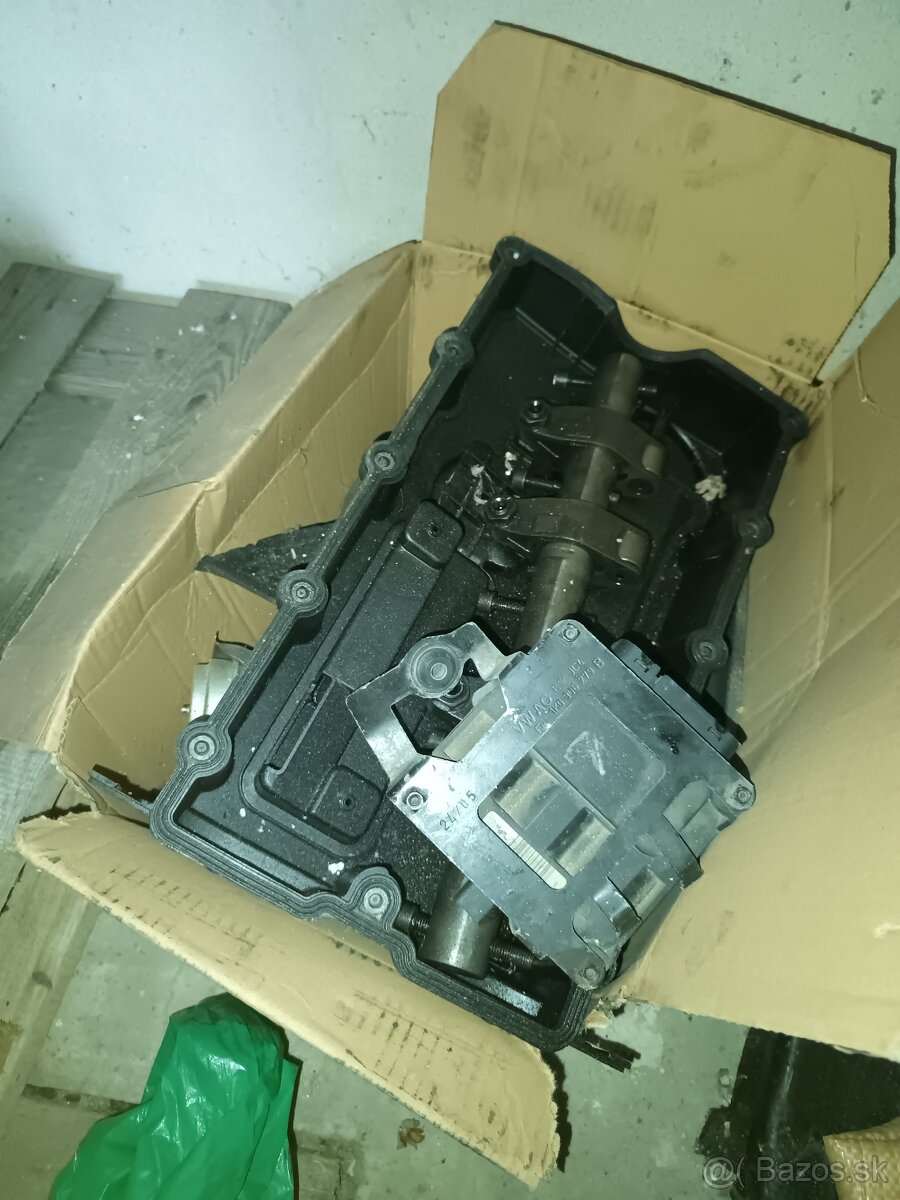 Predám pokazený motor VW Golf 5 2.0 Tdi - 6