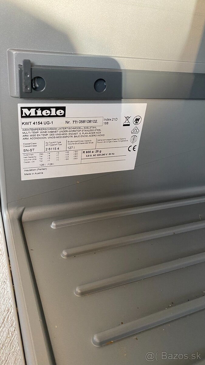 Prémiová vinotéka z nehrdzavejúcej ocele - Miele KWT 4154 UG - 6