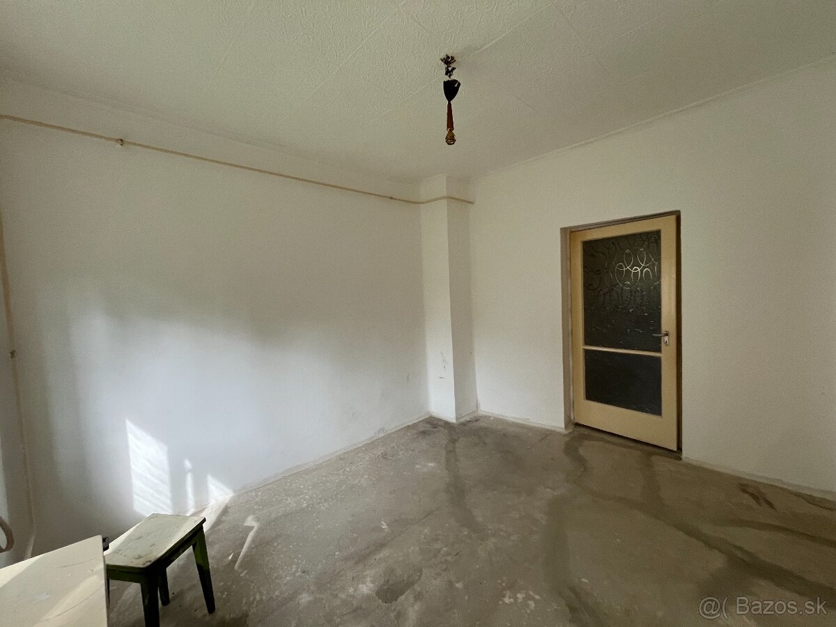 Szuhogy - 3 izbový rodinný dom - 6