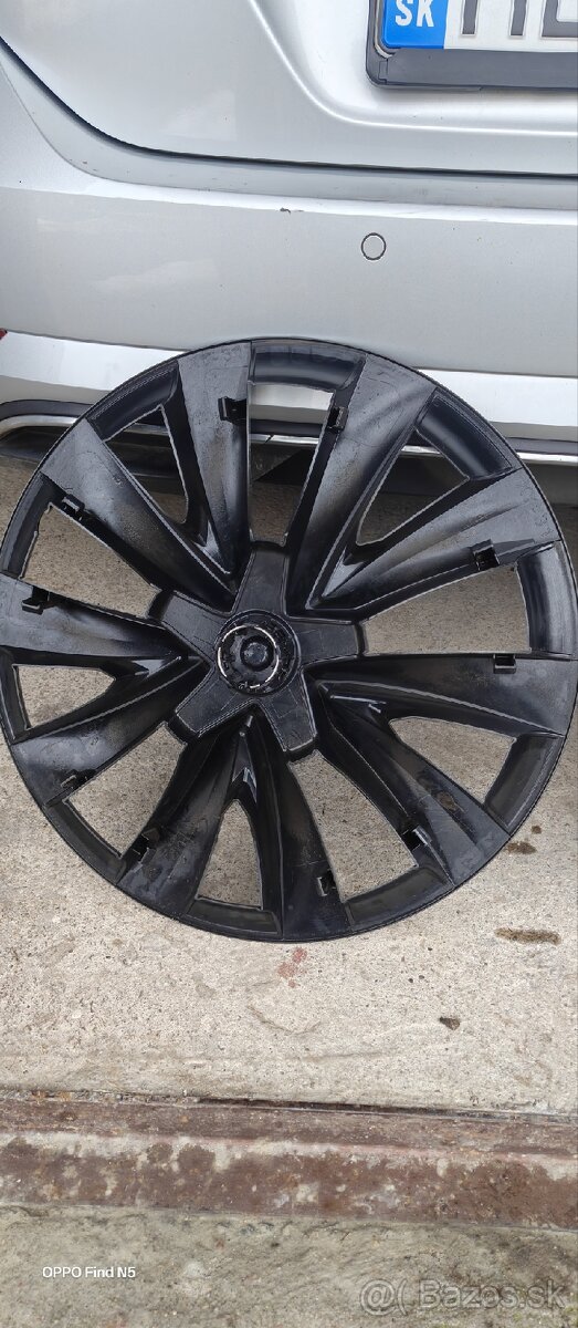 Puklice na Tesla model 3 (2019—2023) - 6