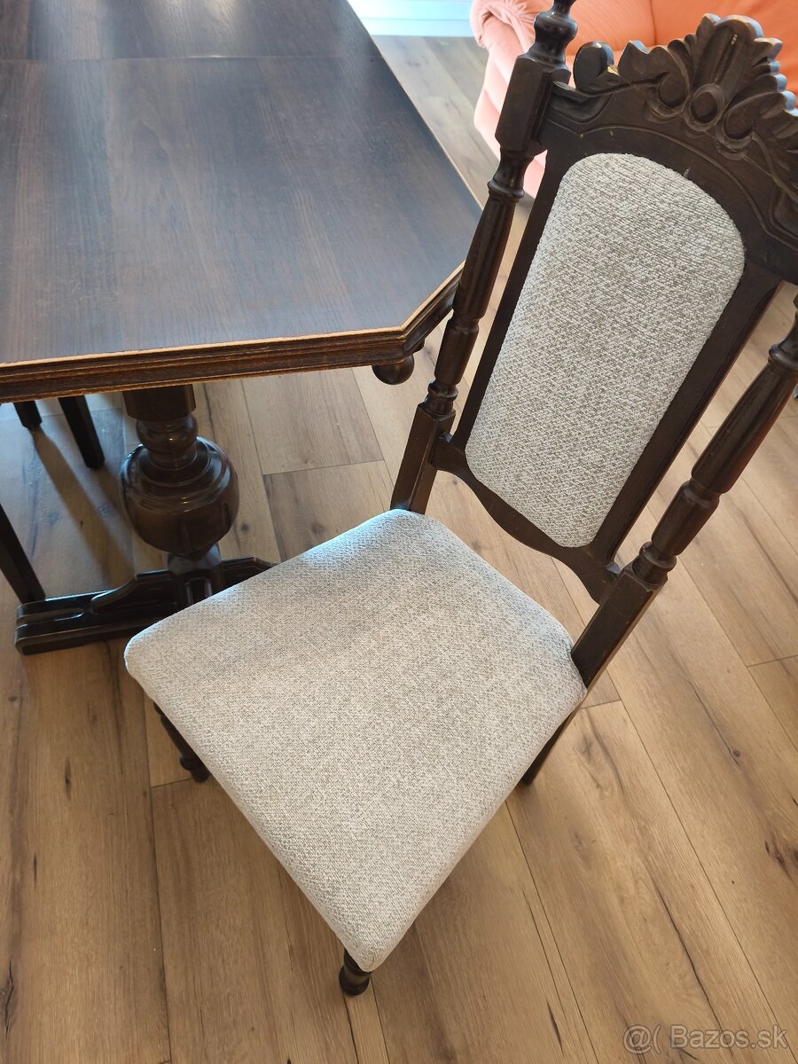 Jedálenský stôl so stoličkami - 6