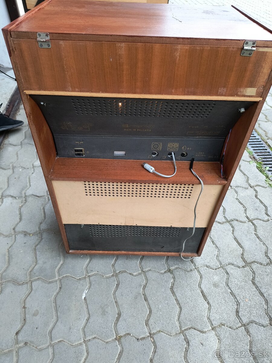 Staré rádio s gramofónom Resprom - 6