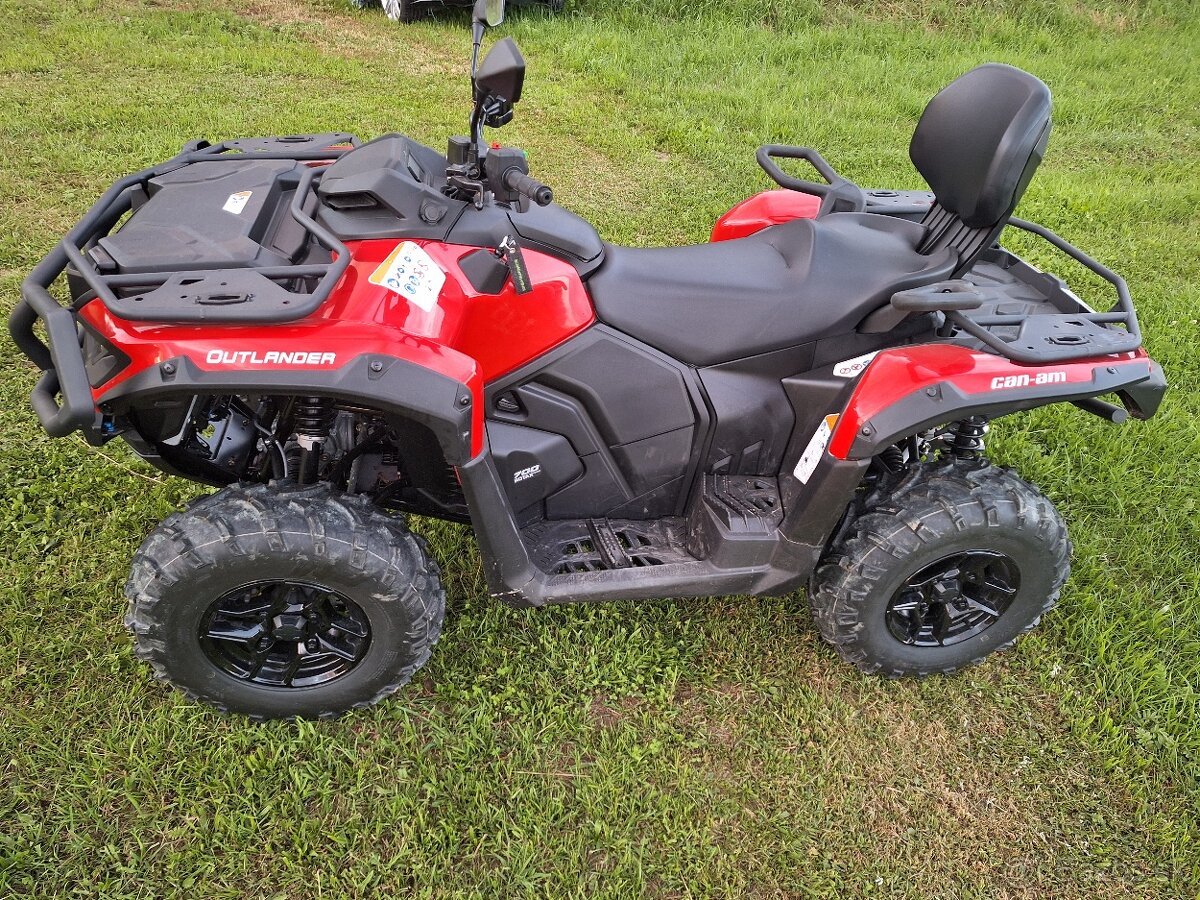 Predám Can am Outlander G3 700 max - 6