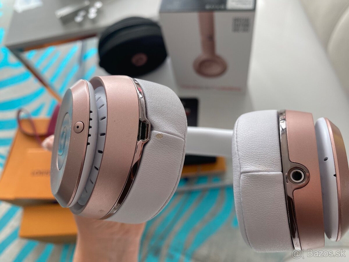 Luxusné Sluchadlá Beats Solo 3 Wireless Rose Gold Top stav - 6