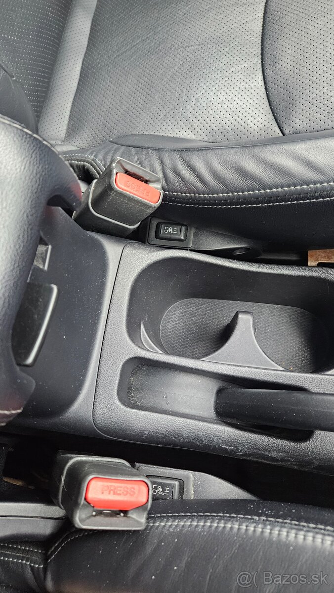 PREDAM MITSUBISHI ASX - 6