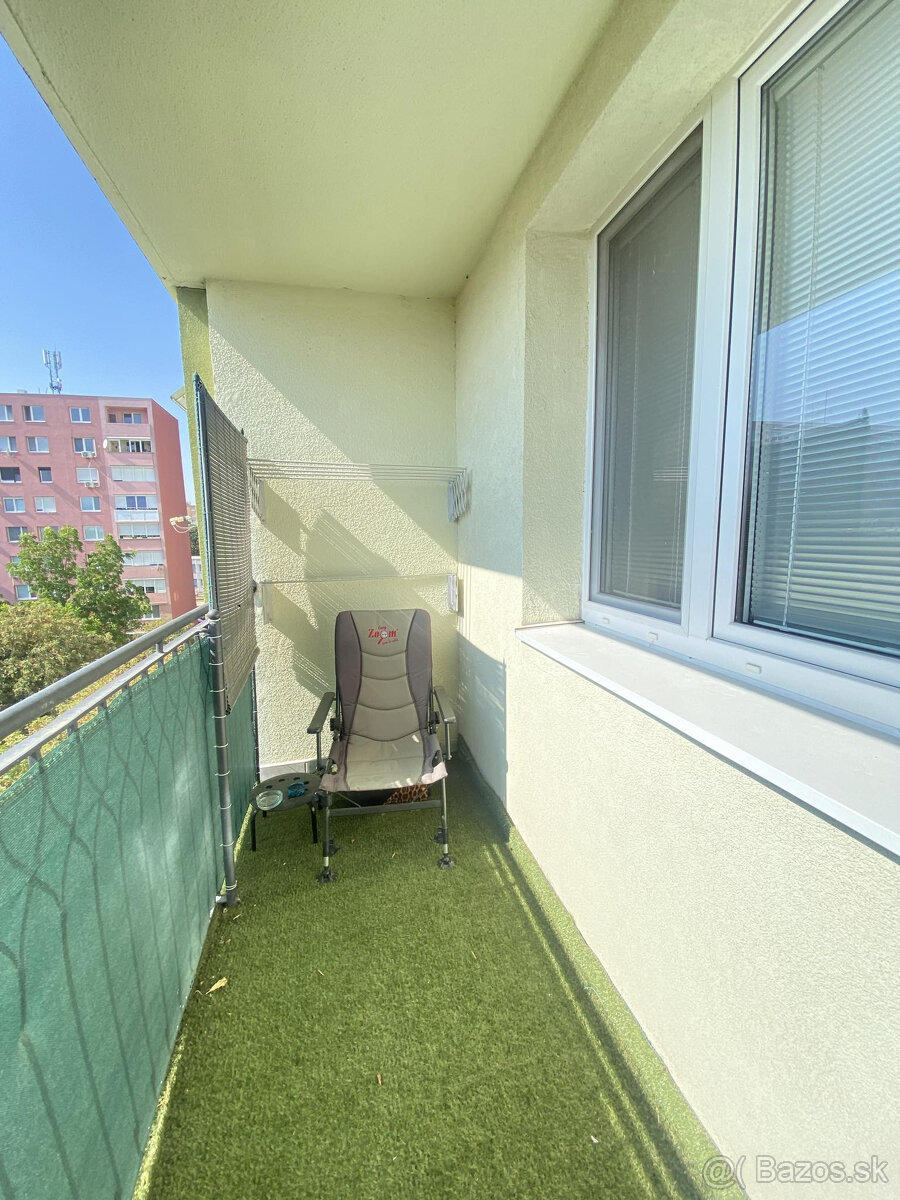 Na PREDAJ kompletne zariadený 3 izbový byt po rekonštrukc - 6