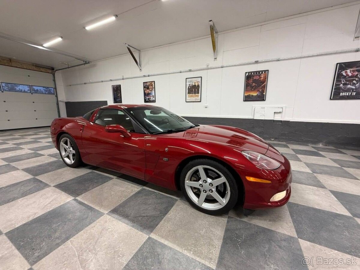 Chevrolet Corvette C6 z roku 2005 - 6