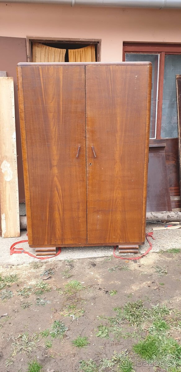 Retro skrina 30 eur - 6