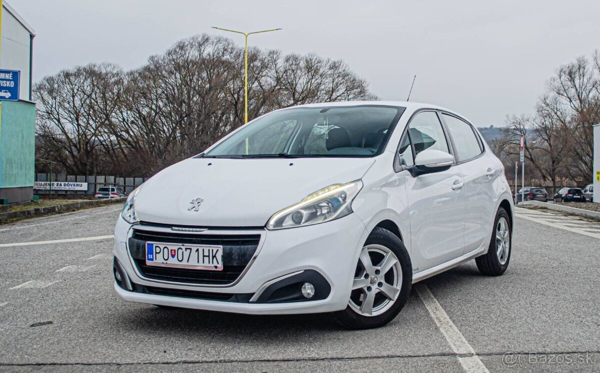Peugeot 208 1.6 BlueHDi - 6
