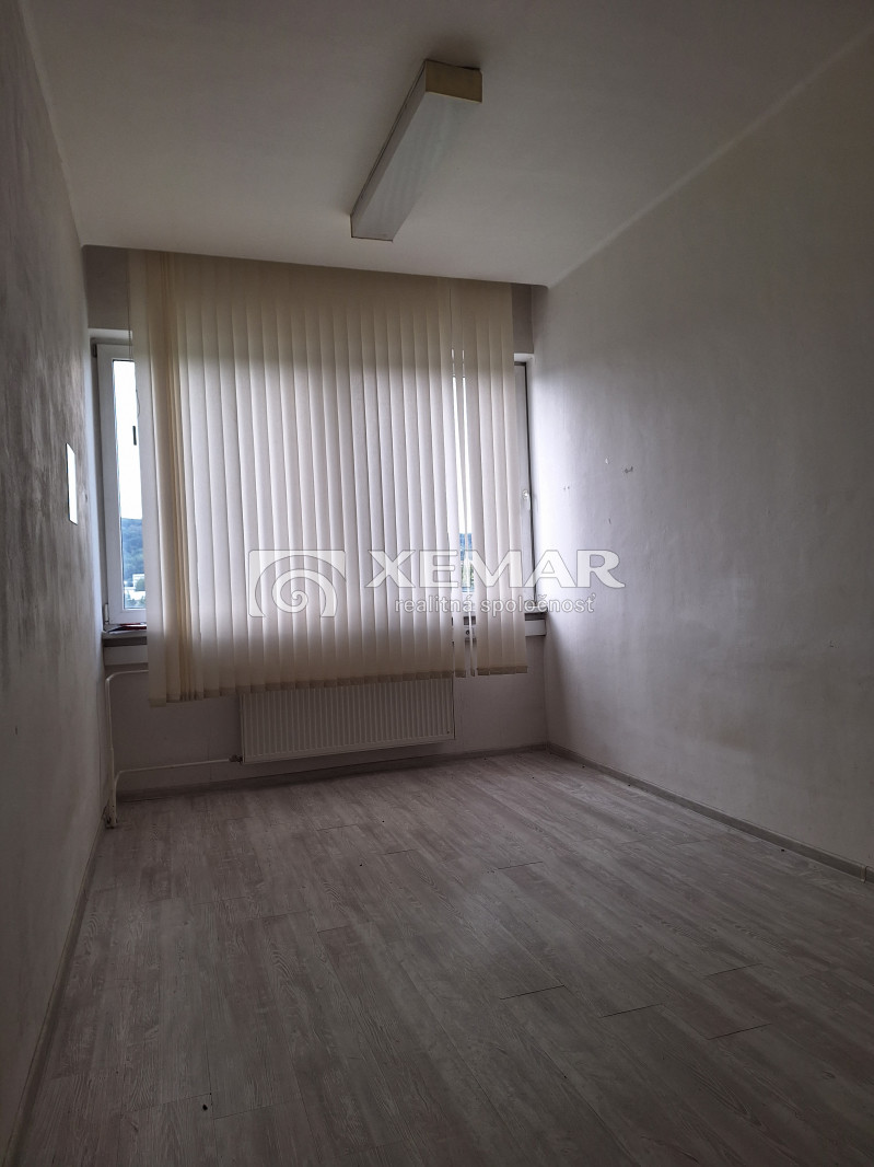 Administratívne priestory na prenájom Banská Bystrica - 6