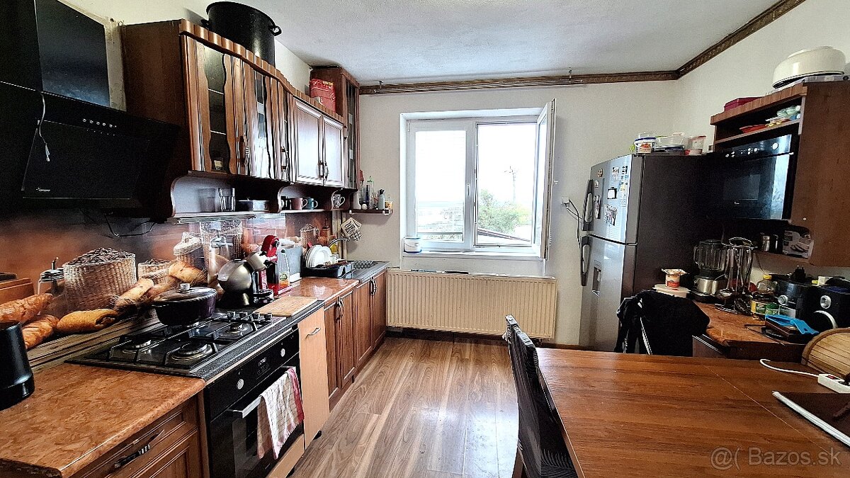 Rodinný dom, 2 kúpeľne, kúrenie, čiastočná rekonštrukcia - 6