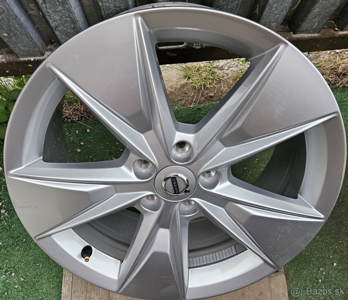Originálne hliníkové disky VOLVO - 5x108 r18 - 6