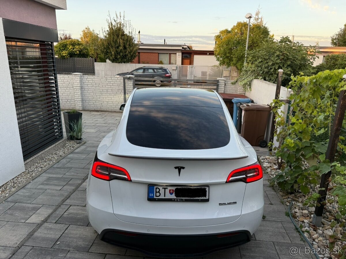 Tesla model Y Performance 10/2022 , 393 KW - 6