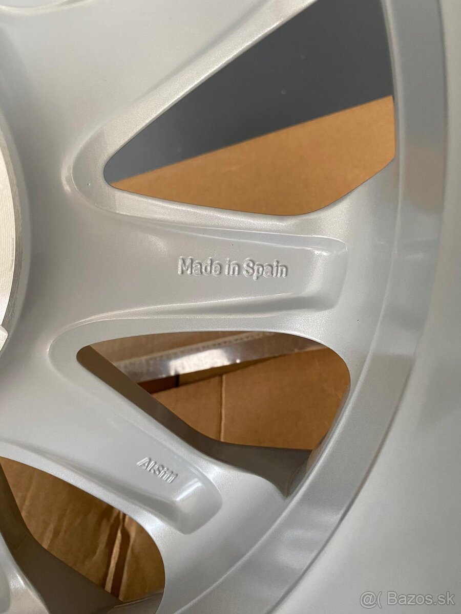 5x112 R16 Leon Octavia Golf - 6