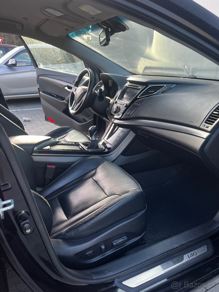 Predám Hyundai i40CRDI 1.7 - 6